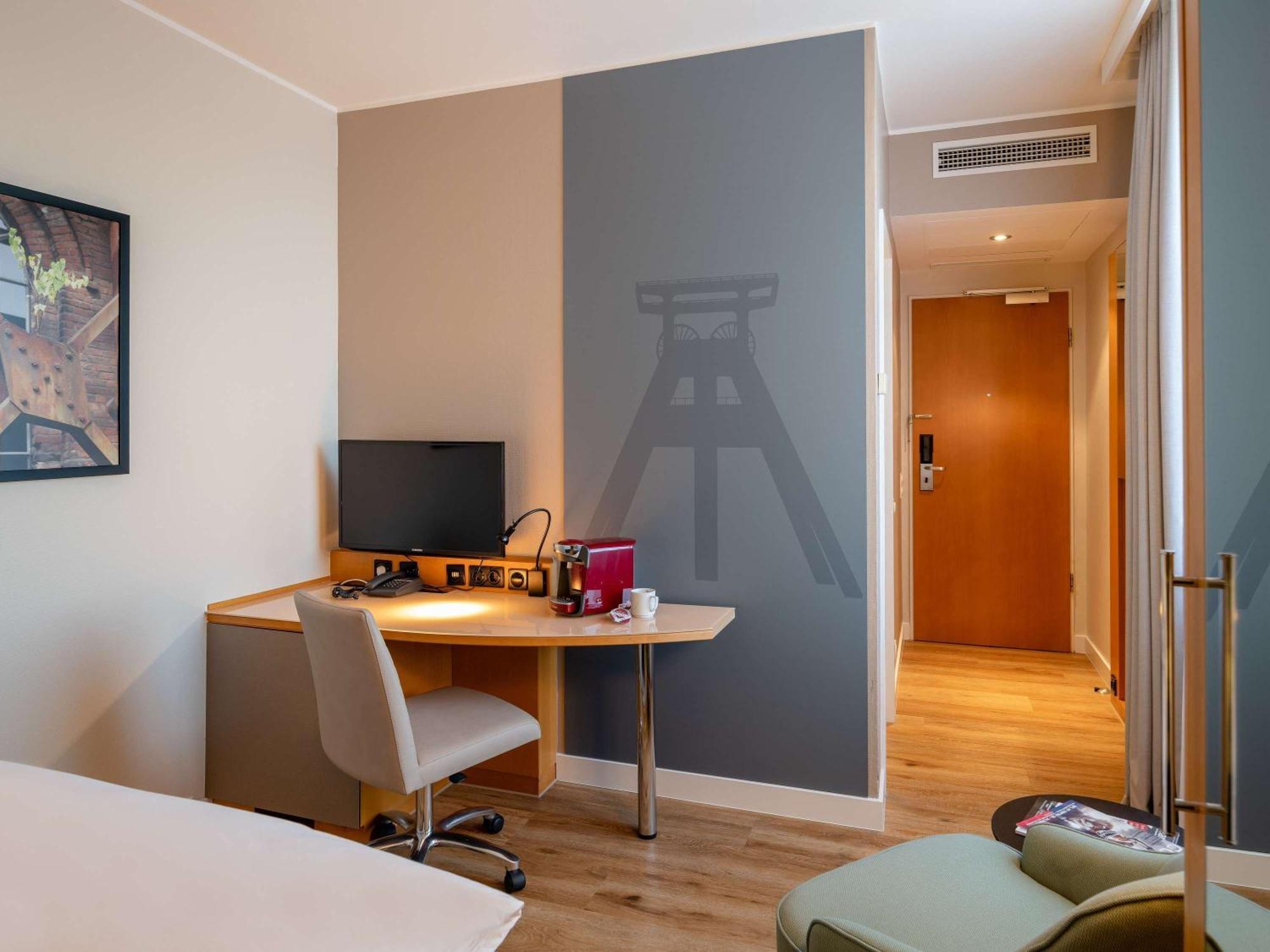 Mercure Hotel Bochum City Exterior photo